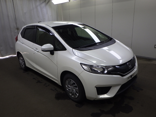 HONDA FIT — фото