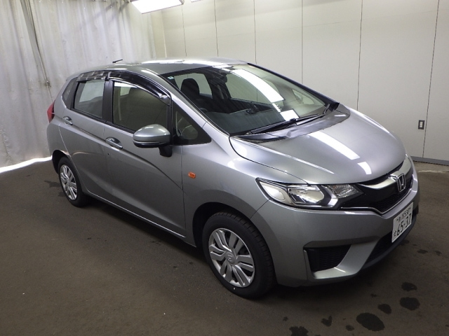 HONDA FIT — фото
