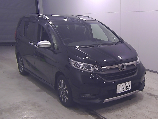 HONDA FREED — фото