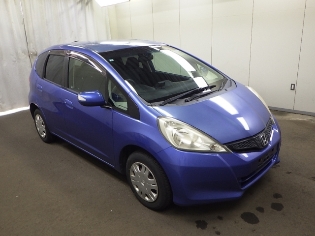 HONDA FIT — фото