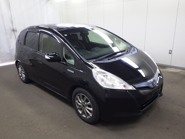 HONDA FIT — фото