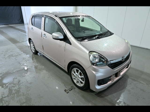 TOYOTA PIXIS EPOCH