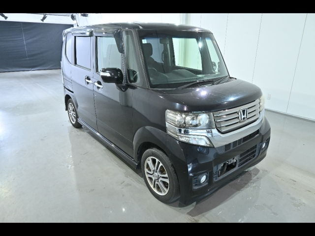 HONDA N BOX PLUS