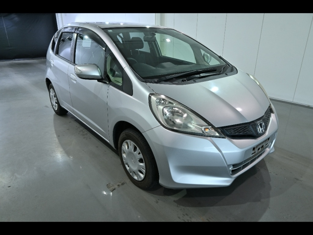 HONDA FIT — фото