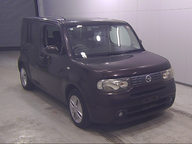NISSAN CUBE — фото