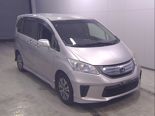HONDA FREED