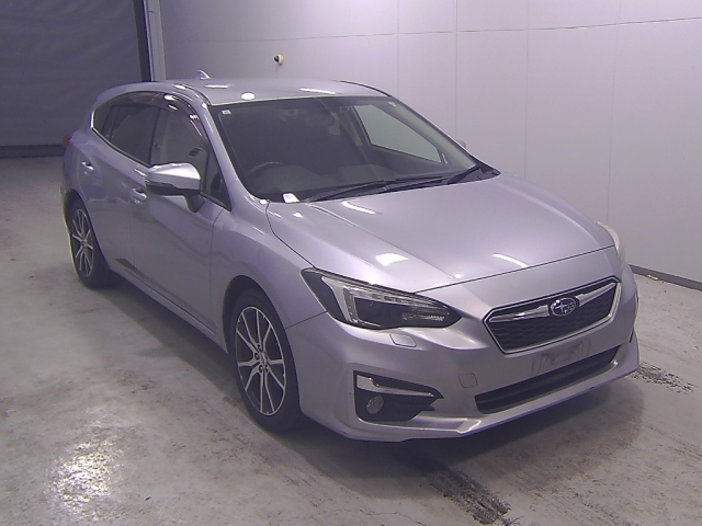 SUBARU IMPREZA — фото