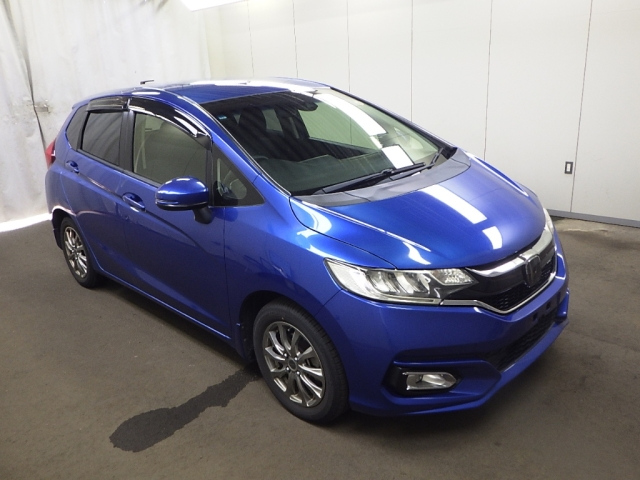 HONDA FIT — фото