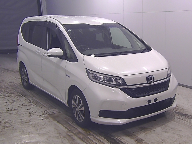 HONDA FREED — фото