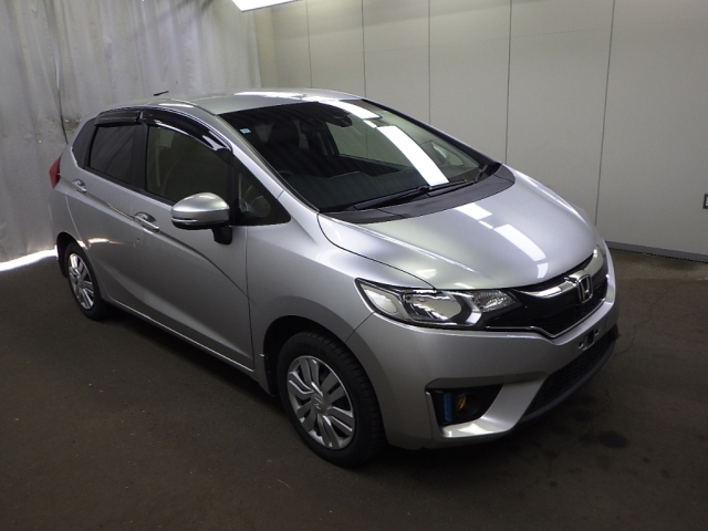 HONDA FIT — фото