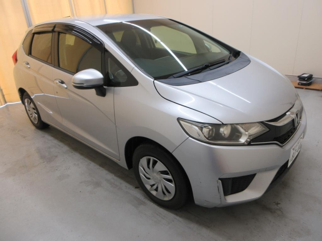 HONDA FIT — фото