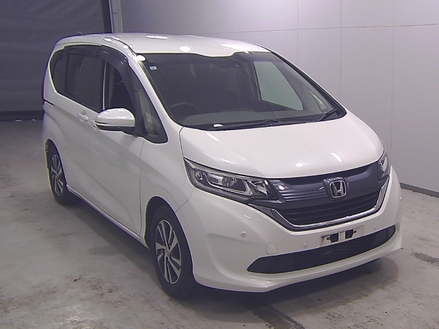 HONDA FREED — фото