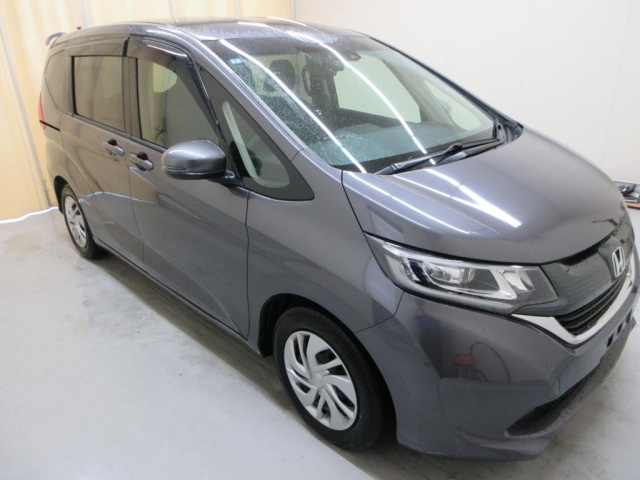HONDA FREED — фото