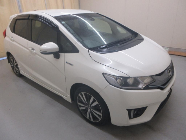 HONDA FIT — фото