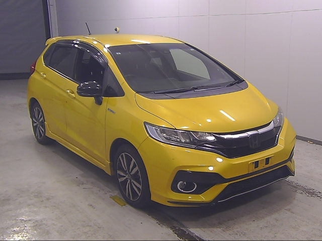HONDA FIT — фото