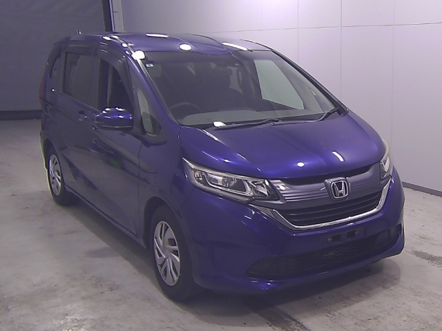 HONDA FREED — фото