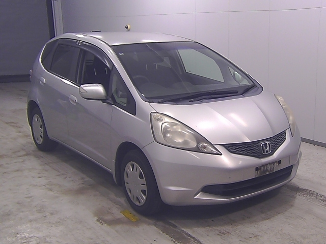 HONDA FIT — фото