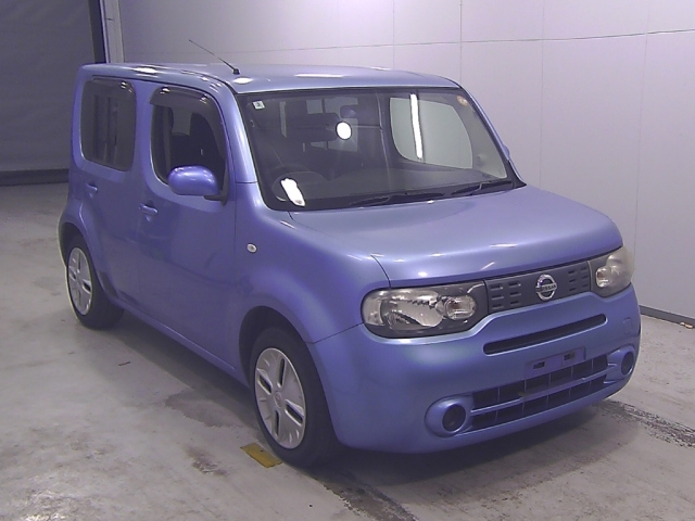 NISSAN CUBE — фото
