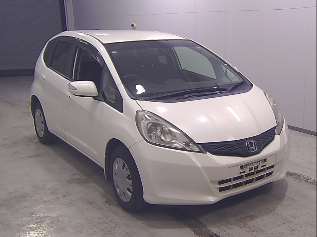 HONDA FIT — фото
