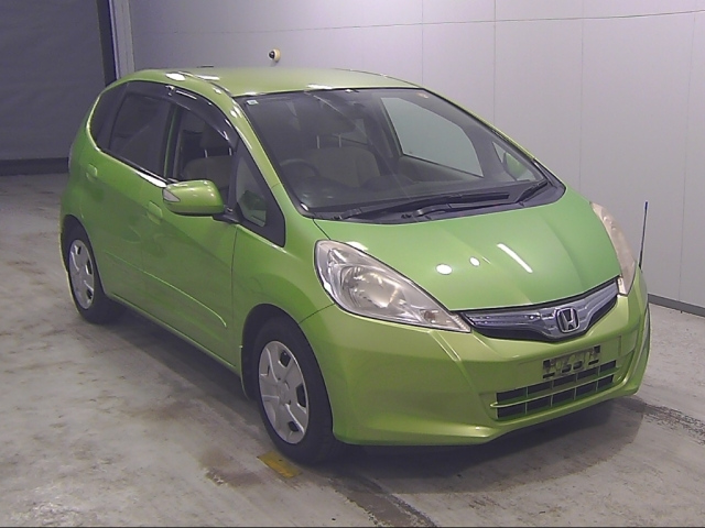 HONDA FIT — фото
