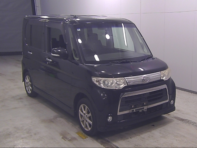 DAIHATSU TANTO — фото