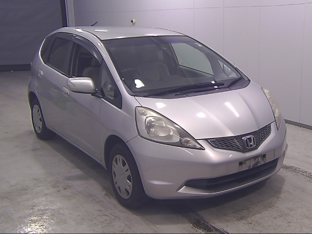 HONDA FIT — фото
