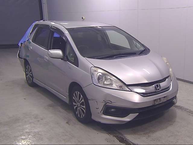 HONDA FIT — фото