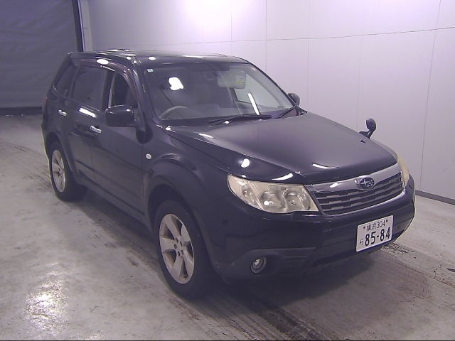 SUBARU FORESTER — фото