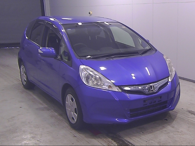 HONDA FIT — фото