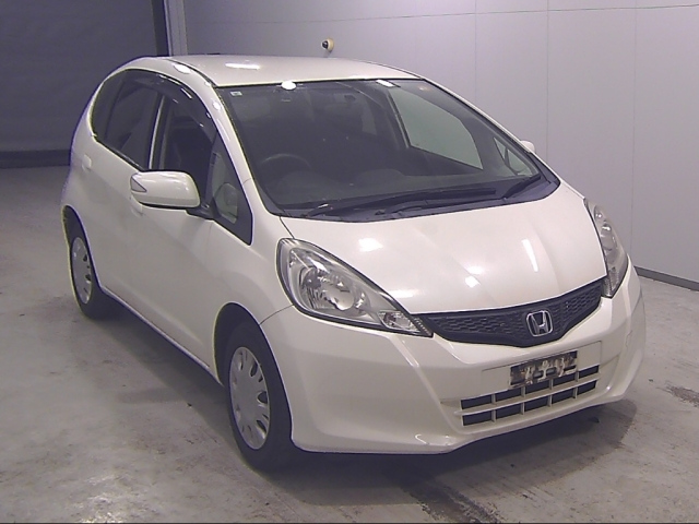 HONDA FIT — фото