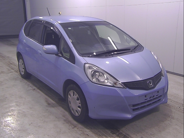 HONDA FIT — фото