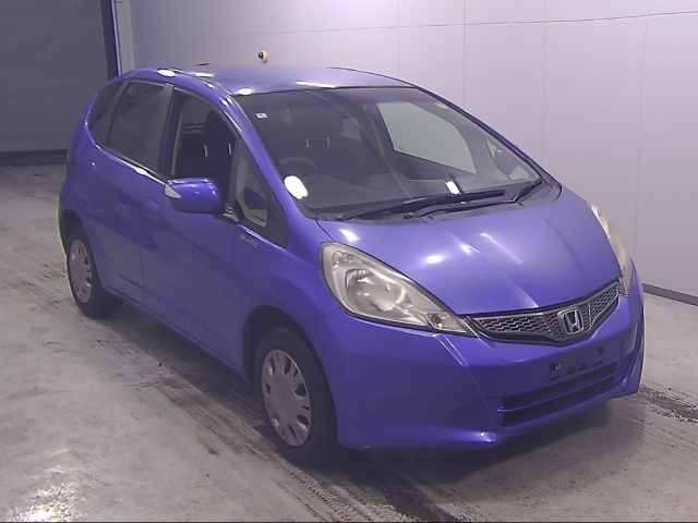HONDA FIT — фото