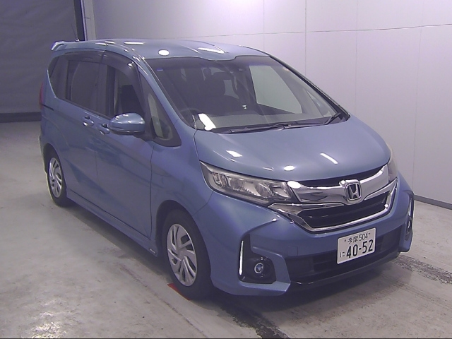 HONDA FREED — фото