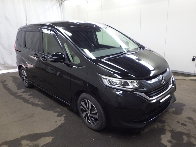 HONDA FREED — фото