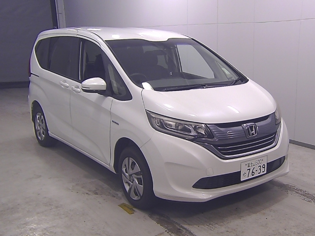 HONDA FREED — фото