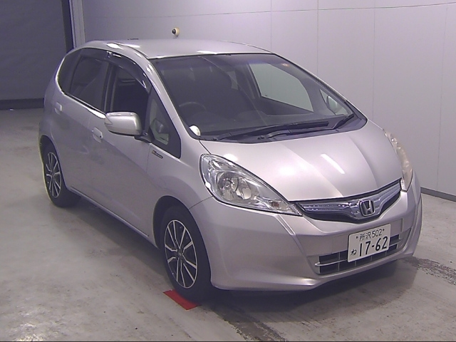 HONDA FIT — фото