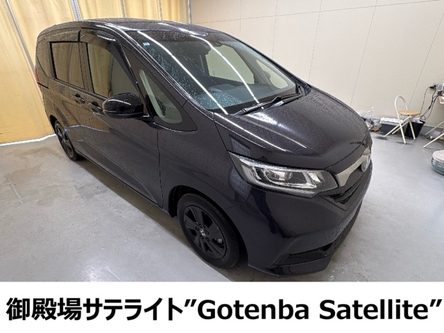 HONDA FREED — фото
