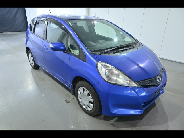 HONDA FIT — фото