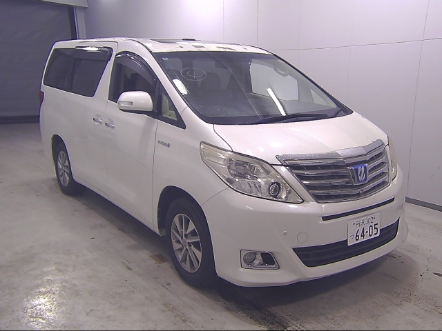 TOYOTA ALPHARD — фото