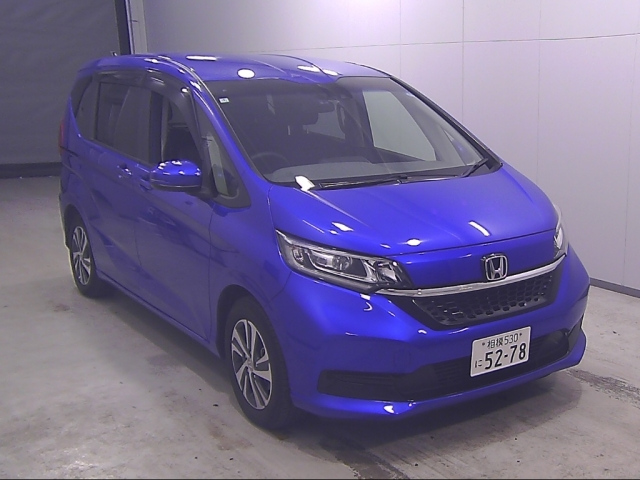 HONDA FREED — фото