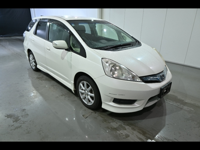 HONDA FIT — фото