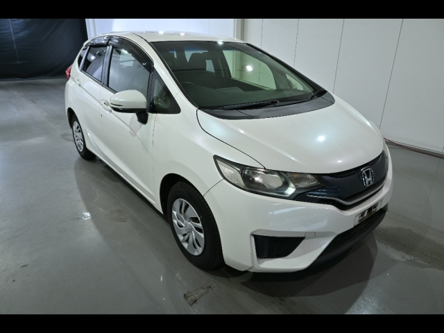 HONDA FIT — фото