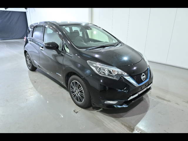 NISSAN NOTE — фото