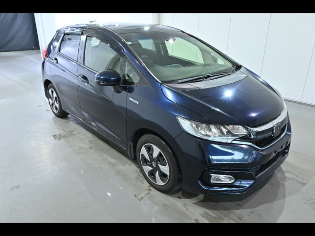 HONDA FIT — фото