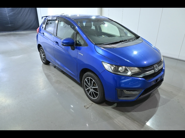 HONDA FIT — фото