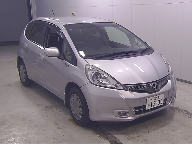 HONDA FIT — фото