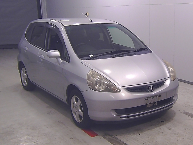 HONDA FIT — фото