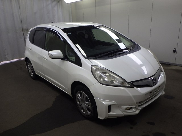 HONDA FIT — фото