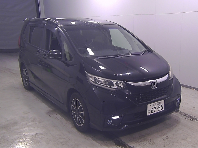 HONDA FREED — фото