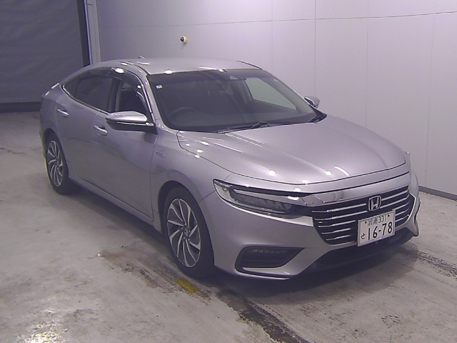 HONDA INSIGHT — фото